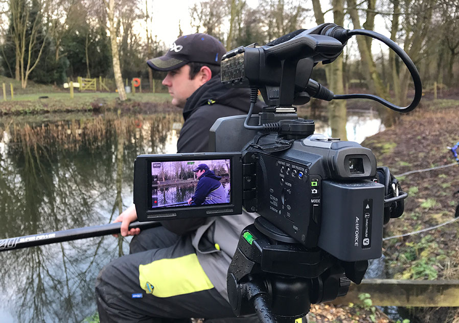 Dobbing Bread For Carp!