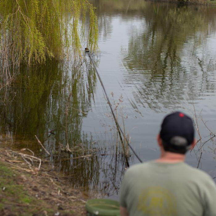 Product Spotlight - Nash Bushwhacker Baiting Pole System