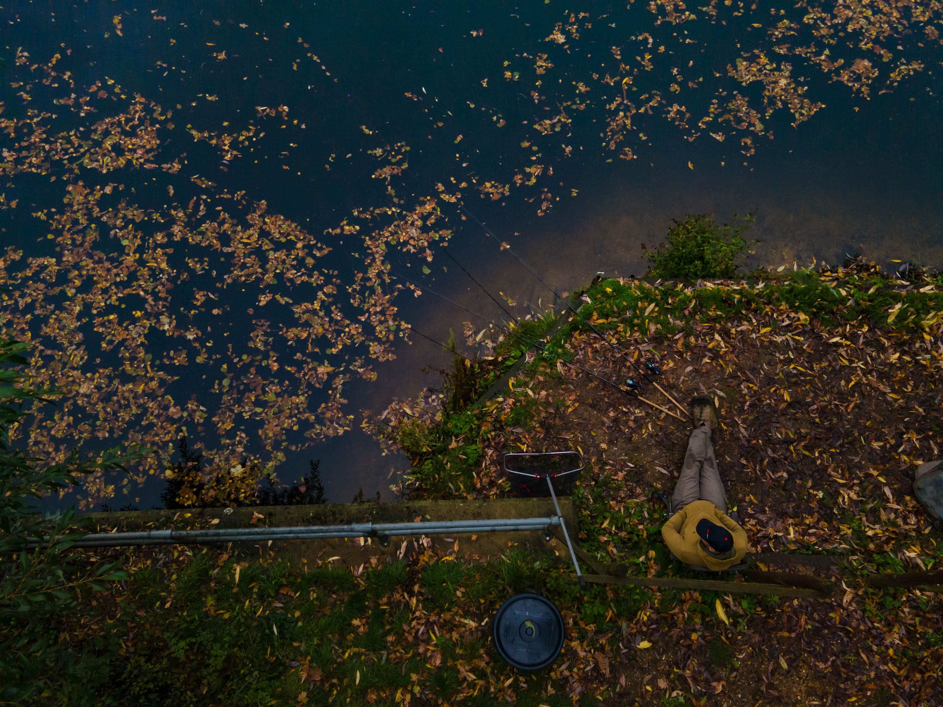 Fishing Waterproofs: Essentials for the UK's Autumn Weather