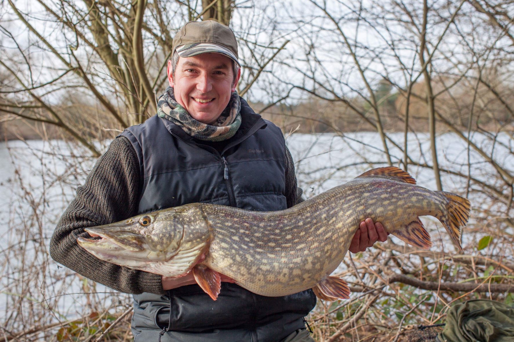 A Beginner’s Guide to Dead Baiting for Pike – With Phil Spinks