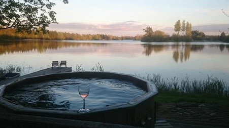 Romantic Fishing Trips – A Valentines Location Guide